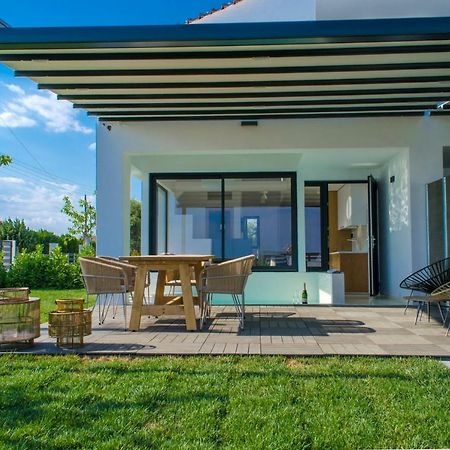 Thea Suites Nea Kallikrateia ภายนอก รูปภาพ