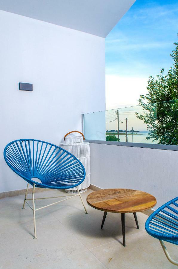 Thea Suites Nea Kallikrateia ภายนอก รูปภาพ