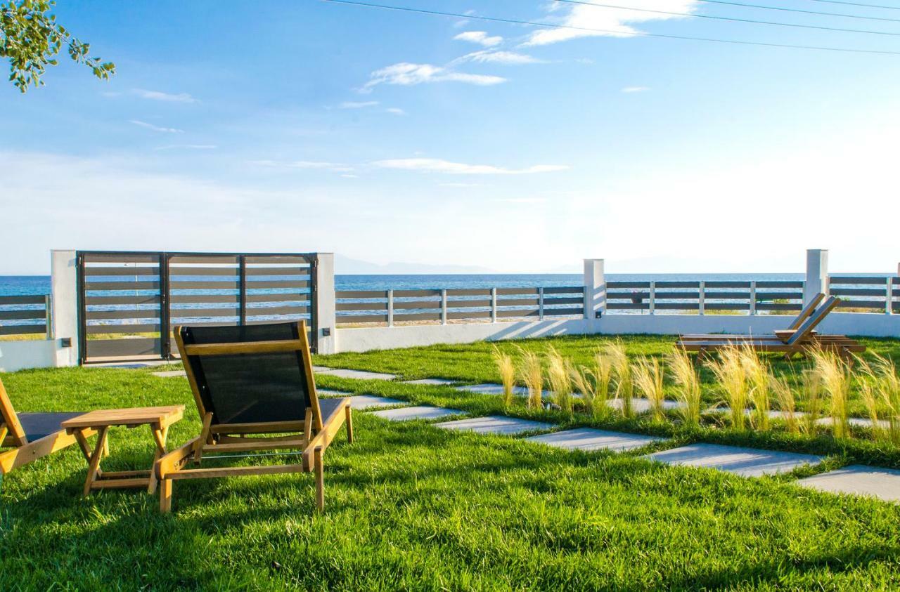 Thea Suites Nea Kallikrateia ภายนอก รูปภาพ