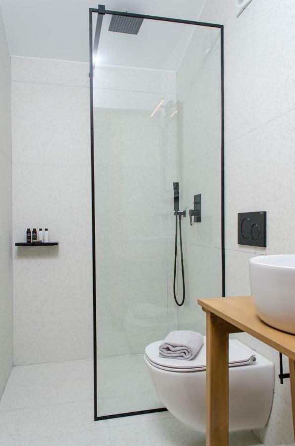 Thea Suites Nea Kallikrateia ภายนอก รูปภาพ