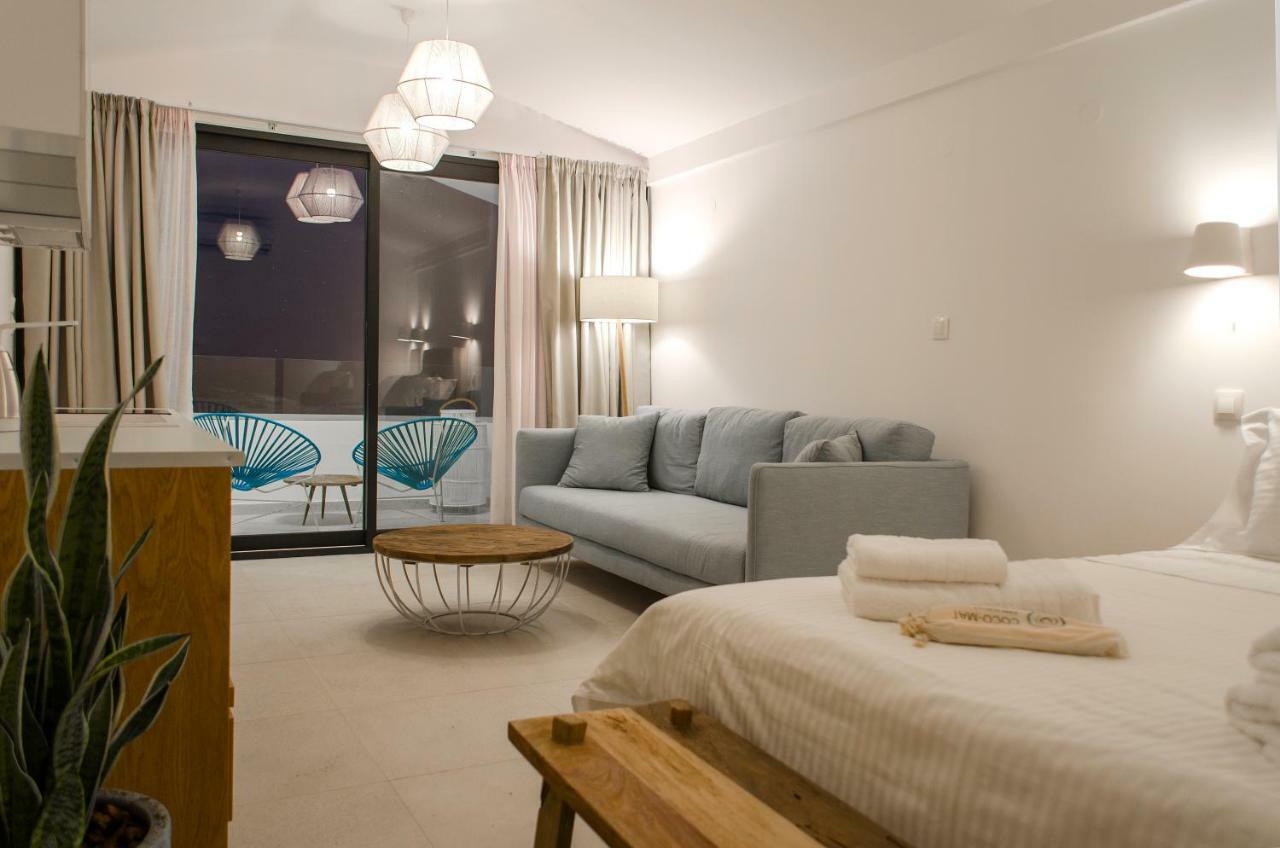 Thea Suites Nea Kallikrateia ภายนอก รูปภาพ