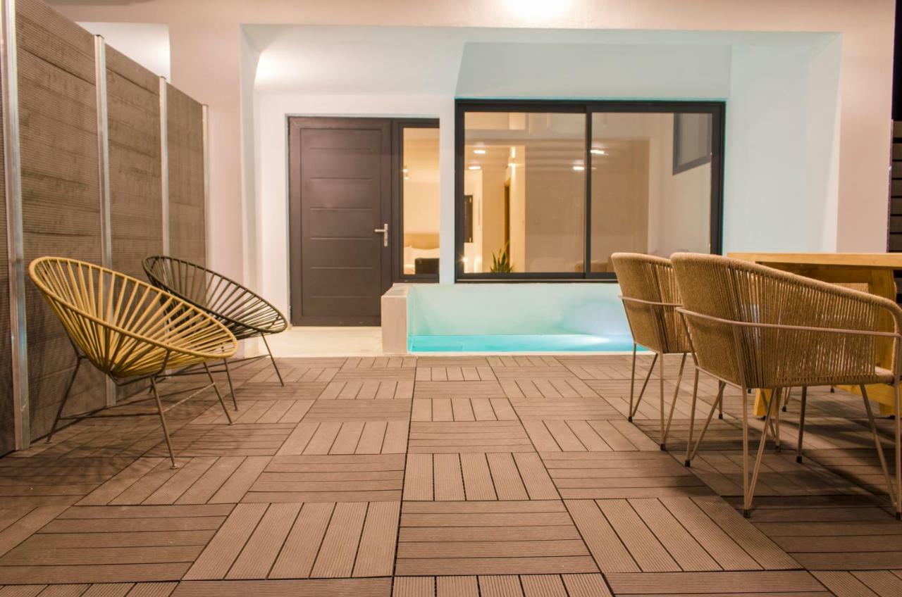 Thea Suites Nea Kallikrateia ภายนอก รูปภาพ