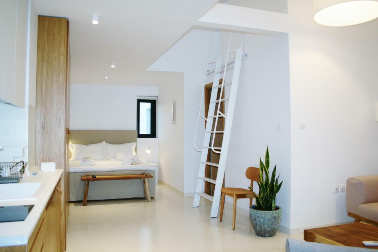 Thea Suites Nea Kallikrateia ภายนอก รูปภาพ